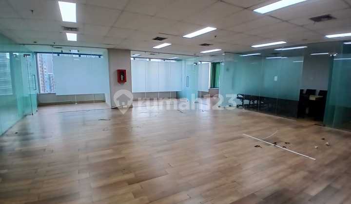For Rent Office Space The East Mega Kuningan Size 279M² in South Jakarta
