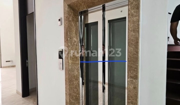 For Sale/For Rent Mozart Pik House 3Floors 420m² Golf View And Private Pool In North Jakarta
