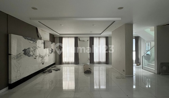 For Sale: PIK BGM Flamboyan 3-Story House Fully Renovated with Elegance in North Jakarta