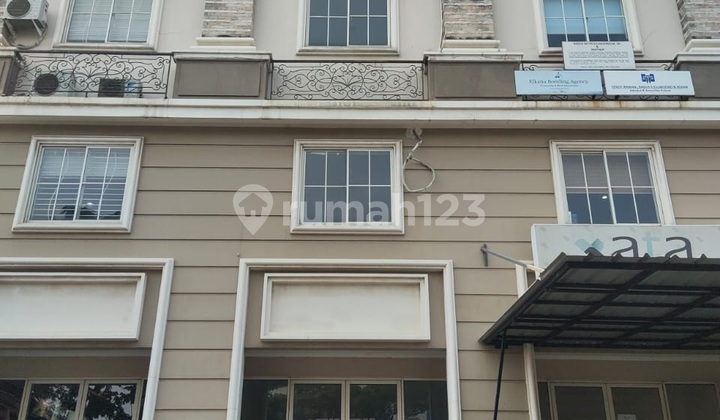For Rent: Green Lake Shop House, Facing Main Road, Near Greenlake Office, West Jakarta. 1