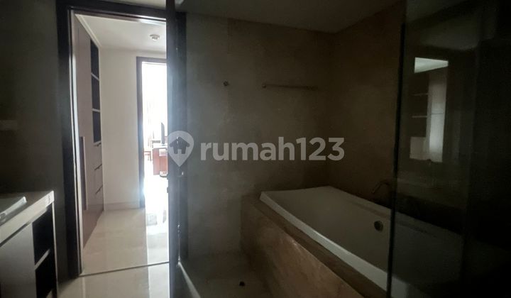 For Rent My Home @Ciputra World Ascott Furnished Apartment 3BR Size 182m² in South Jakarta 2