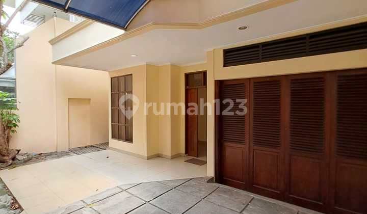 For Sale – Rumah Layak Huni Di Hang Jebat, Kebayoran Baru, Jakarta Selatan