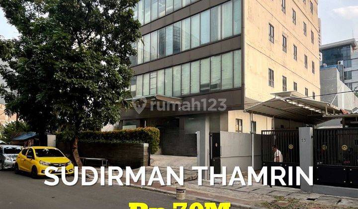 Gedung Kantor Di Tengah Pusat Bisnis,  Perkantoran Sudirman Dan  Thamrin  1