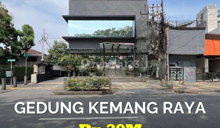 Gedung Butuh Renovasi Kemang Raya  1