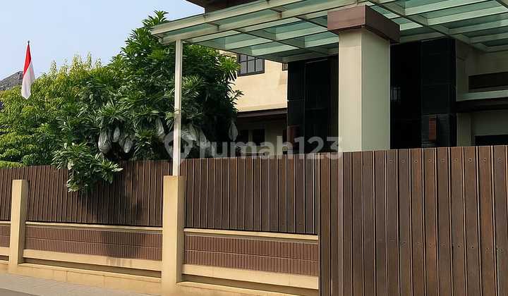Rumah Siap Huni Bintaro - 4 Kamar Mandi Dalam, Pool & Taman Rumah Siap Huni Bintaro - 4 Kamar Mandi Dalam, Pool & Taman