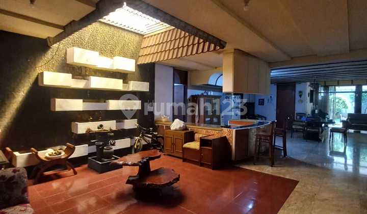 For Sale – Rumah Mewah Di Simprug Golf, Jakarta Selatan 2