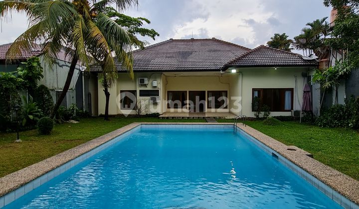 For Sale & Rent – Rumah Mewah Di Kemang Selatan