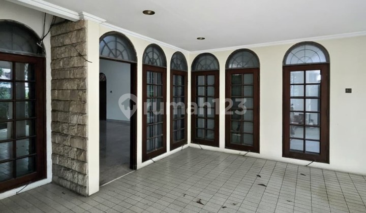 Dijual Rumah Dilokasi Premium Tenang dan Nyaman Mega Kuningan 2