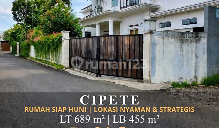 Rumah Siap Huni Kondisi Bagus dan Lokasi Strategis di Cipete Rumah Siap Huni Kondisi Bagus dan Lokasi Strategis di Cipete