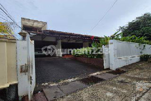 Dijual – Rumah Asri & Tenang Di Kemang, Jakarta Selatan