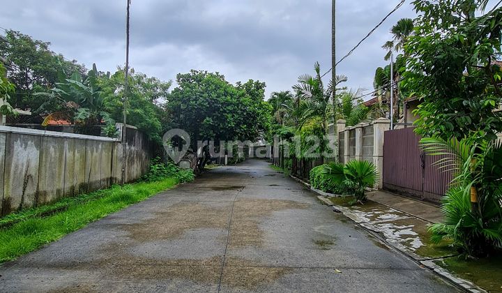 Rare Unit! Land Plot in Elite Cilandak Complex, South Jakarta Rare Unit! Land Plot in Elite Cilandak Complex, South Jakarta