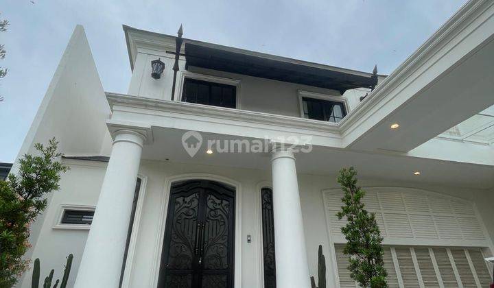 Disewakan Rumah Mewah Bagus Siap Huni Full Furnish Di De Park Bsd 2