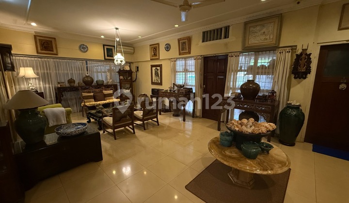 Beautiful House, Green Environment, Ready to Live In, in South Cipete 2