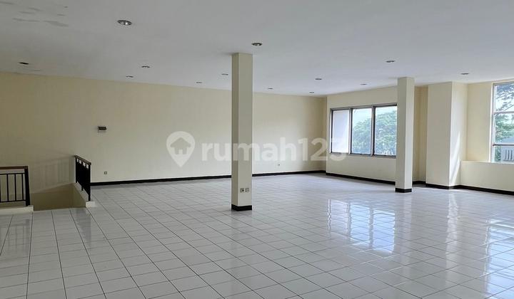Disewakan Ruko Gandeng 3 Unit di Pondok Hijau Golf, Gading Serpong