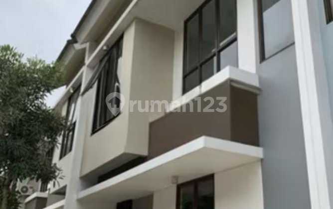 Dijual Rumah Bagus, Siap Huni, di Cluster The Spring Gading Serpong