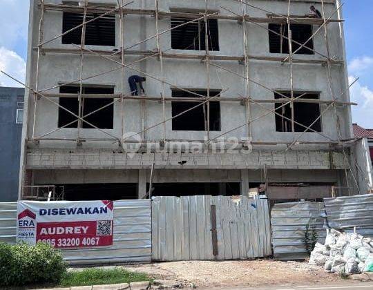 Disewakan Ruko Baru Gandeng Tiga Di Metland Puri 2