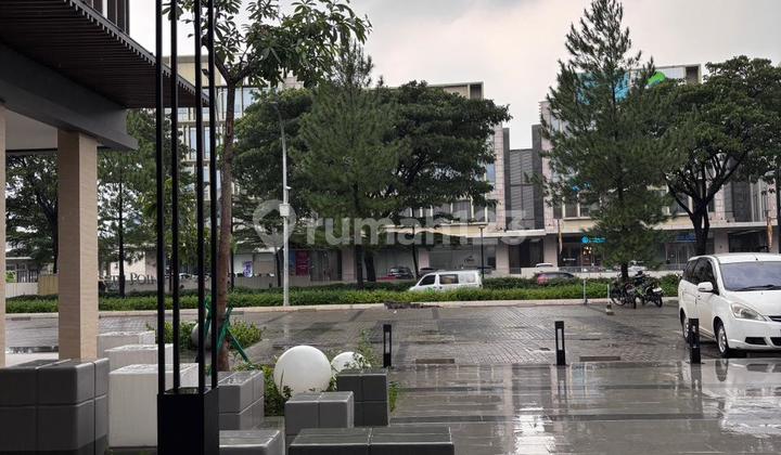 New 3-Story Shophouse in Cascade Bsd, Strategically Located and Visible from the Main Road New 3-Story Shophouse in Cascade Bsd, Strategically Located and Visible from the Main Road