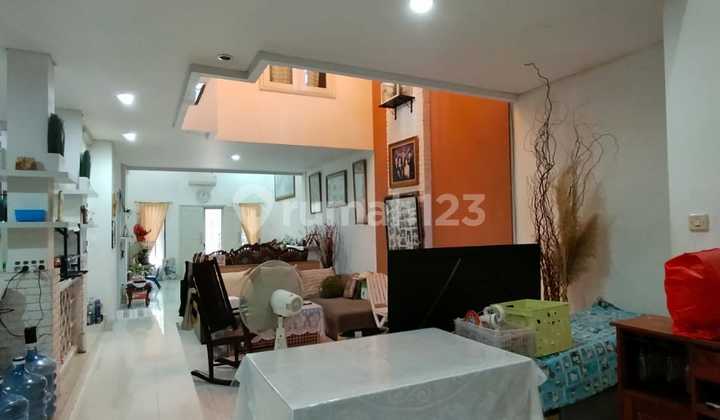 House in Serpong Garden 1 Cisauk, Fully Renovated, Semi-Furnished, Move-in Ready. 2