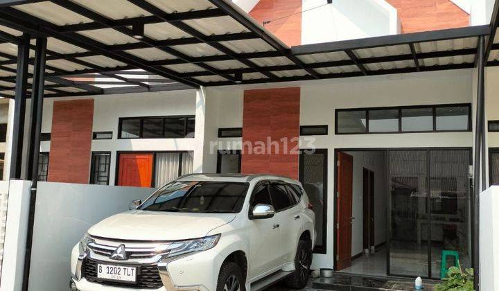 Rumah 2 Lantai Diatas Ada Rooftop Bebas Banjir Nyaman Dekat Tol 2