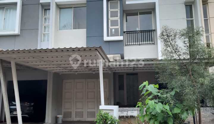 For Sale 2-story house in Canary cluster, The Spring Gading Serpong.