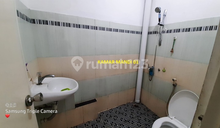 For Rent: Nice House, Strategic Location Near Toll Road in BSD Griya Loka Tangerang For Rent: Nice House, Strategic Location Near Toll Road in BSD Griya Loka Tangerang