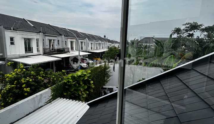 Rumah Hook Unfurnished Siap AJB di Bsd The Savia Rumah Hook Unfurnished Siap AJB di Bsd The Savia