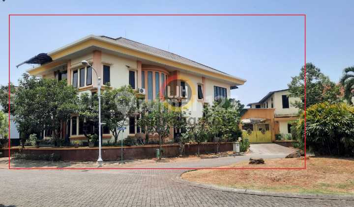 Luxury House in Citraland Bsb City 1