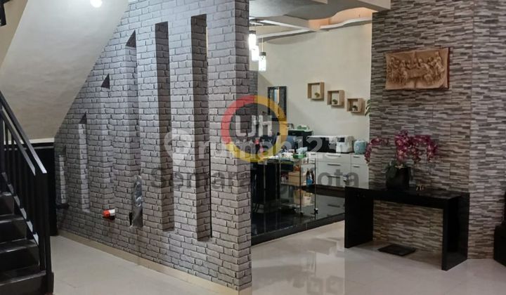 Rumah Bagus Di Puri Anjasmoro 2