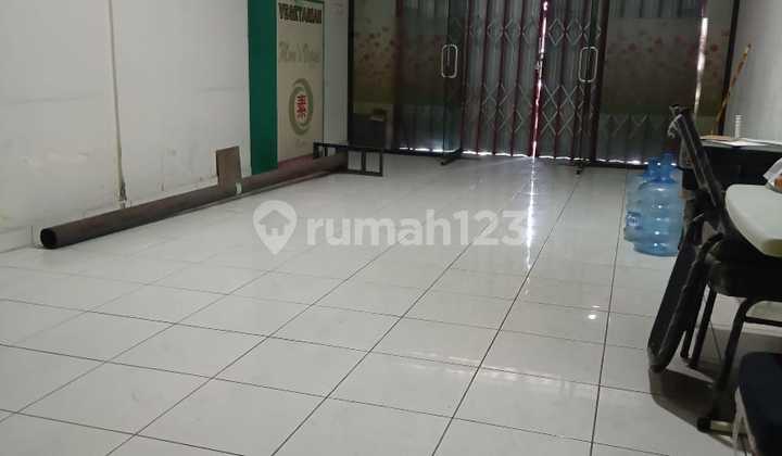 For Rent: Ruko on Jalan Tukad Yeh Aya, Denpasar 2