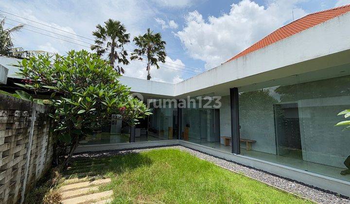 Charming 4 Bedroom Villa Near Saba Beach 1