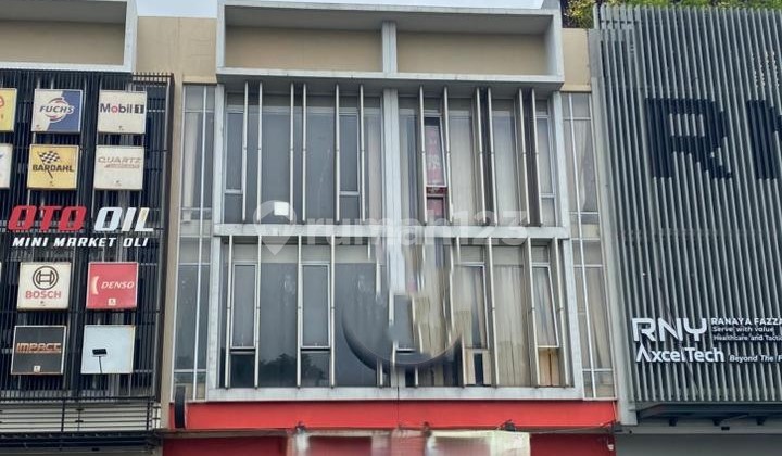 Dijual Ruko Festive Boulevard 3 Lantai Luas Bangunan 152M, Parkir Luas dan Tidak Berbayar, Cocok Dijadikan Kantor, Alfamart, Kuliner bisa KPR, Akses Langsung Tol Tambun, Grand Wisata Bekasi