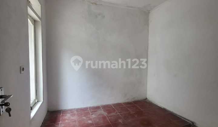 Disewakan Rumah 2 Lantai, Luas Tanah 225m2, Sudah Terenovasi Siap Huni, 5+1 Kamar Tidur, Cocok Dijadikan Hunian, Kantor, Tempat Usaha, Margahayu Bandung 2