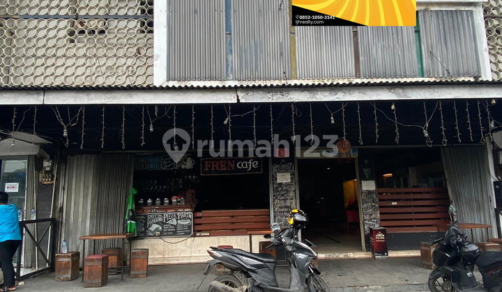 Disewakan Ruko Gandeng 3,5 Lantai di JL. A.Yani, Cocok untuk tempat usaha, Bank, Klinik Kecantikan, bisa KPR, 3 KM dari Gerbang Tol Bekasi Barat