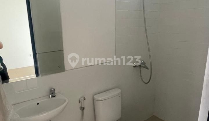 Dijual Ruko Siap Pakai, 3 Lantai dekat Meikarta Apartement, Akses Tol Cibatu di Deltamas, Lippo Cikarang, Bekasi 2