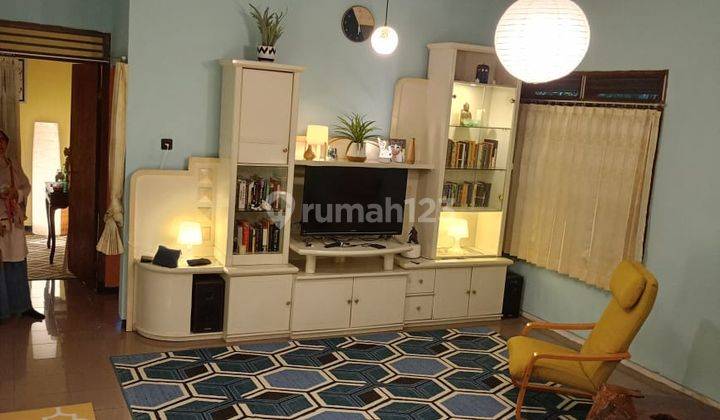 Dijual Rumah 2 Lantai di Komplek Elit Srondol Semarang Jawa Tengah 1