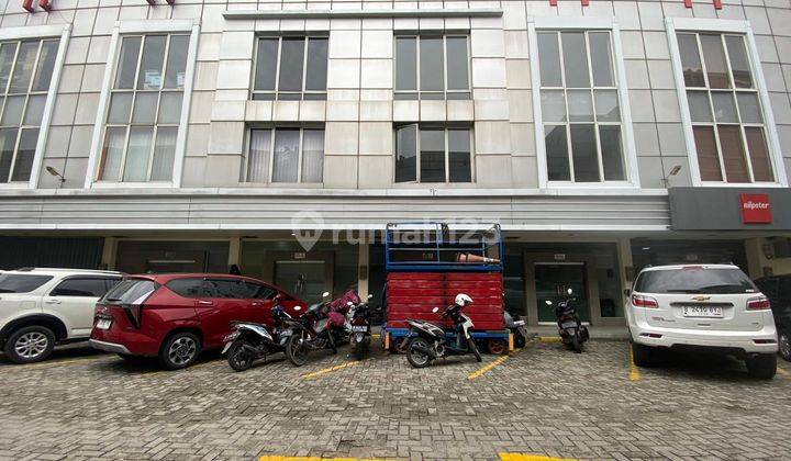 Disewa Ruko 3 Lantai Strategis depan Mall Living Plaza Jababeka Cikarang 1