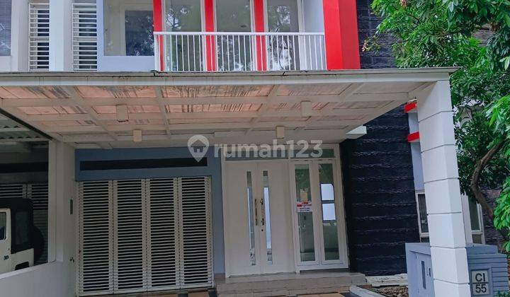 Disewakan Rumah Minimalis 3 kamar fasilitas kolam renang dalam cluster Sumarecon Bekasi 1