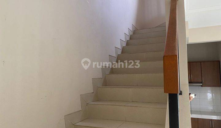 Dijual Rumah Grandwisata 2 Lantai  Luas Tanah 112m2 Akses Langsung Tol Tambun Grand Wisata Bekasi 2