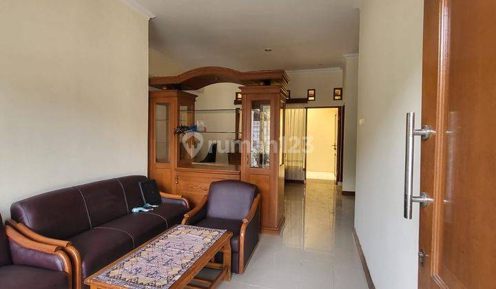 Disewakan Rumah 1 Lantai Siap Huni 2+1 Kamar Tidur Baru Renovasi Semi Furnished, Antapani Kota Bandung 1