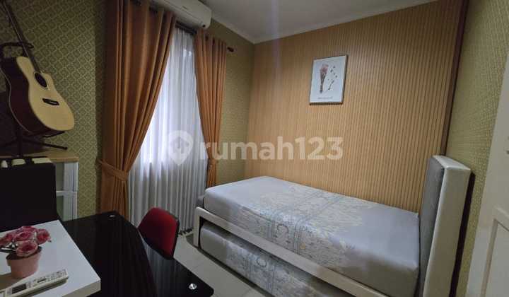 Dijual Rumah Mewah Siap Huni 2 Lantai 4 Kamar Tidur Bebas Banjir Keamanan 24jam di Metland Tambun Bekasi 2