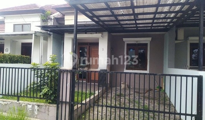 Disewakan Rumah 1 Lantai, Luas Tanah 120m2, 2+1 Kamar Tidur, Dalam Komplek Keamanan 24 Jam, Dekat Fasilitas Umum, Sekolah, Taman Bermain, di Antapani Bandung 1