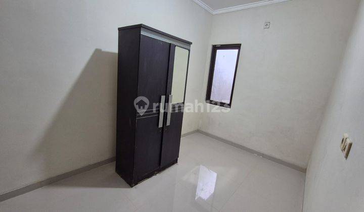 Disewakan Rumah Baru 1 Lantai, 4 Kamar Tidur, Luas 280m2 Siap Huni, 4KM dari Karawang Central Plaza dan Resinda Park Mall Karawang 2