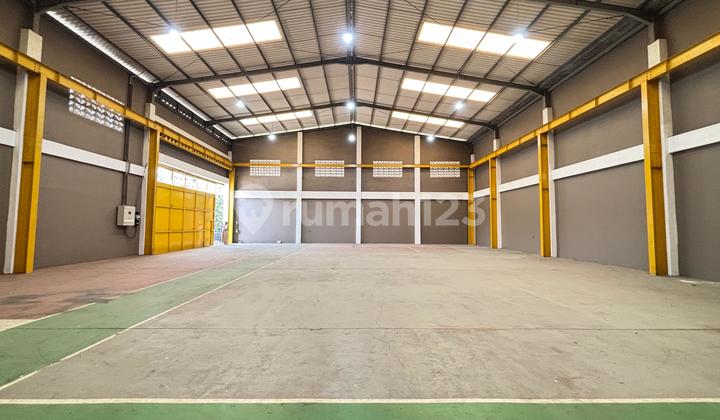 Disewakan Gudang Kalimas, Luas 500M2 Parkir Luas, Keamanan 24 Jam, Muat Container 40 Ft, Akses Langsung Tol Tambun, Tol Bekasi Timur, dan Tol Cibitung, Bekasi