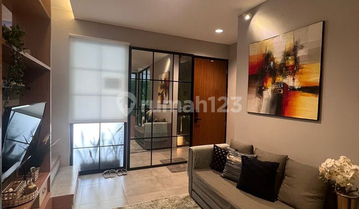 Dijual Rumah Grand Wisata 2 Lantai Siap Huni bisa KPR, 100M Dari Mall Grand Wisata Bekasi 2