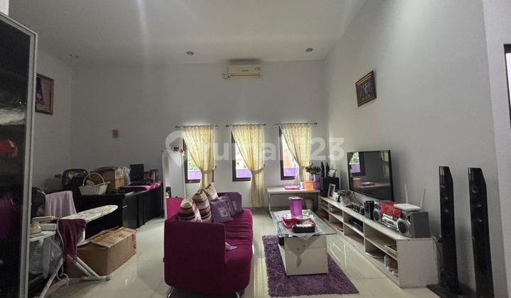 Disewakan Rumah Metland Tambun, Luas Tanah 200M2, Furnished, Kamar Tidur 4+1, Carpot 2 Mobil, 450M Dari Plaza Metropolitan, 3Km Dari Tol Tambun, Cibitung Cikarang Barat 2