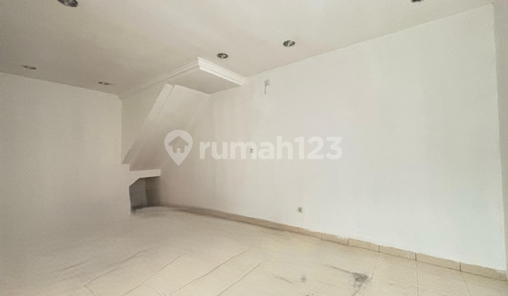 Disewakan Ruko Grand Wisata 2 Lantai Siap Pakai, 500m dari Tol Tambun dan Mall Living World Grand Wisata Bekasi 2