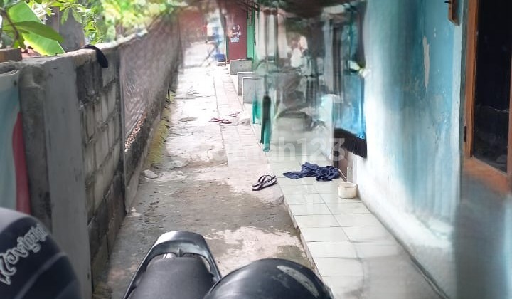 For Sale: House and Boarding House, Area 275m2, West Karawang