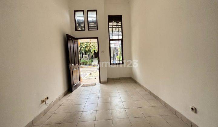 Disewakan Rumah Grand Wisata 1 Lantai, 2 kamar Tidur, Fasilitas Sekolah Ipeka, Al-Azhar, 200m dari Mall Living World, Akses Langsung Tol Tambun Grand Wisata Bekasi, Grand Wisata   2