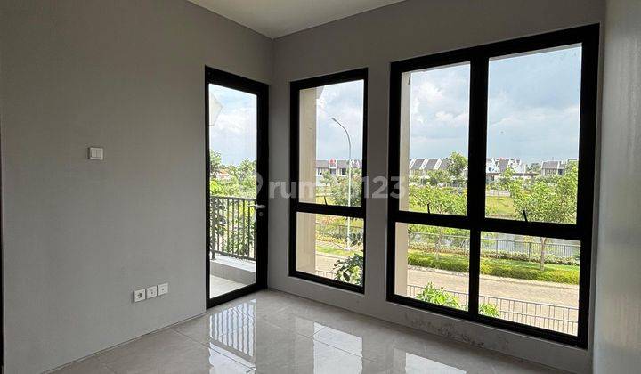 Dijual Rumah Dalam Cluster di Grand Wisata Luas 125m2, 4+1 Kamar Tidur, Siap Huni, Grand Wisata Bekasi 2