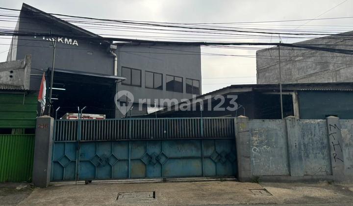 Dijual Gudang Workshop, Jalan Raya Mustikasari, 2 Lantai, Luas 500m2, Muat Container 40 Feet, Bisa KPR, 3km Akses Langsung Tol Bekasi Timur, Kota Bekasi